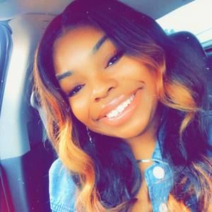 Meet your Posher, Elexus